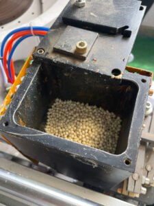 glue tank-1