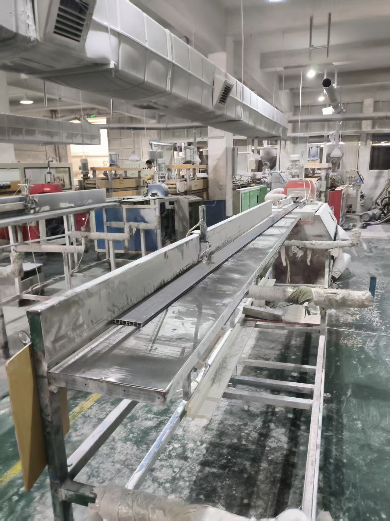Cutting Process skirting board Cutting Process