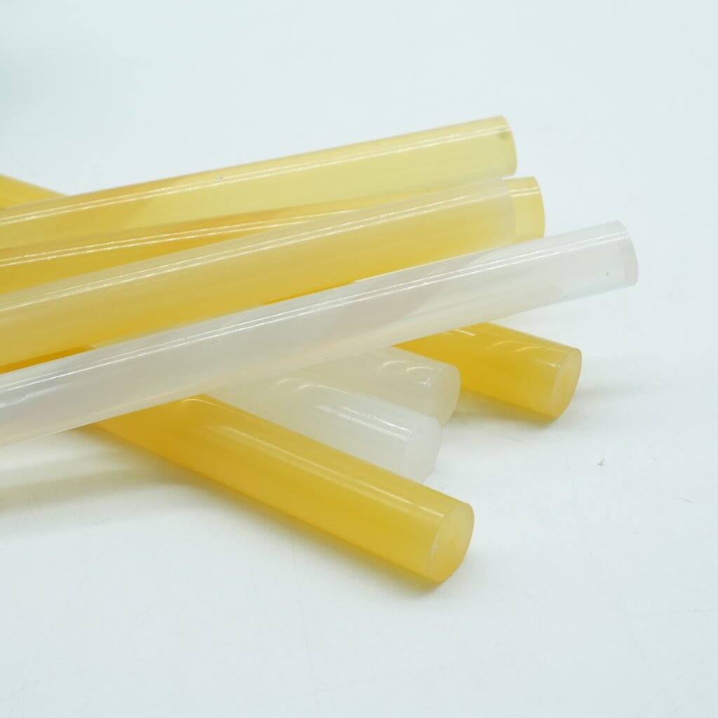Multi‑purpose EVA hot melt glue sticks yellow and clear for manual bonding