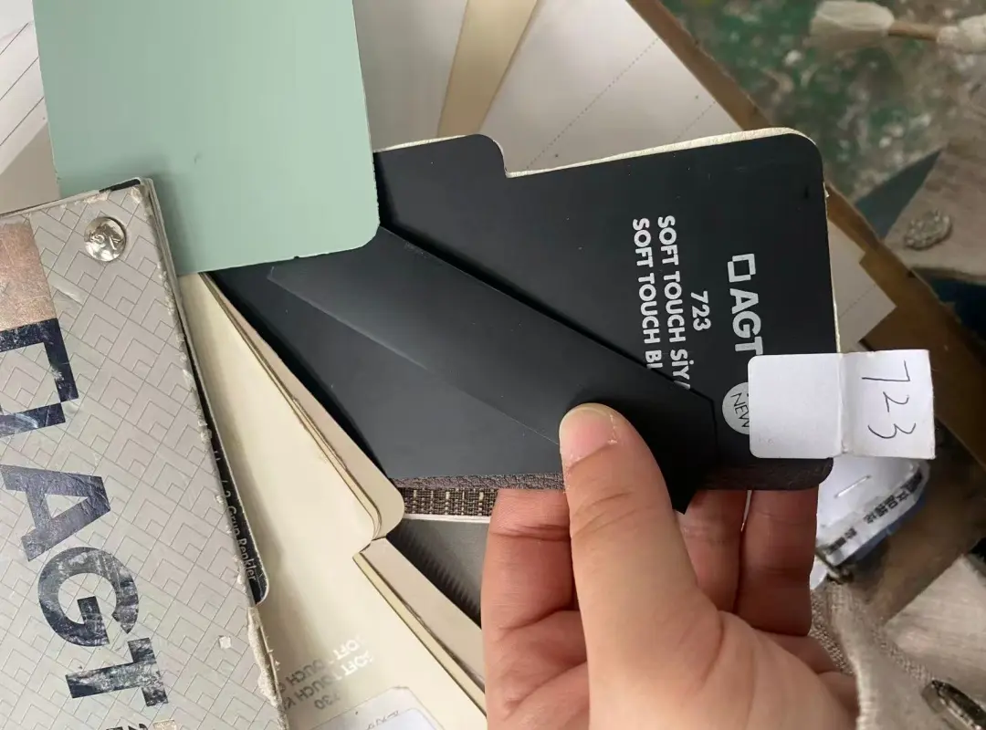 Matte Black Edge Banding
