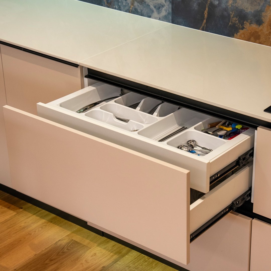 Cabinet Doors and Drawer Fronts