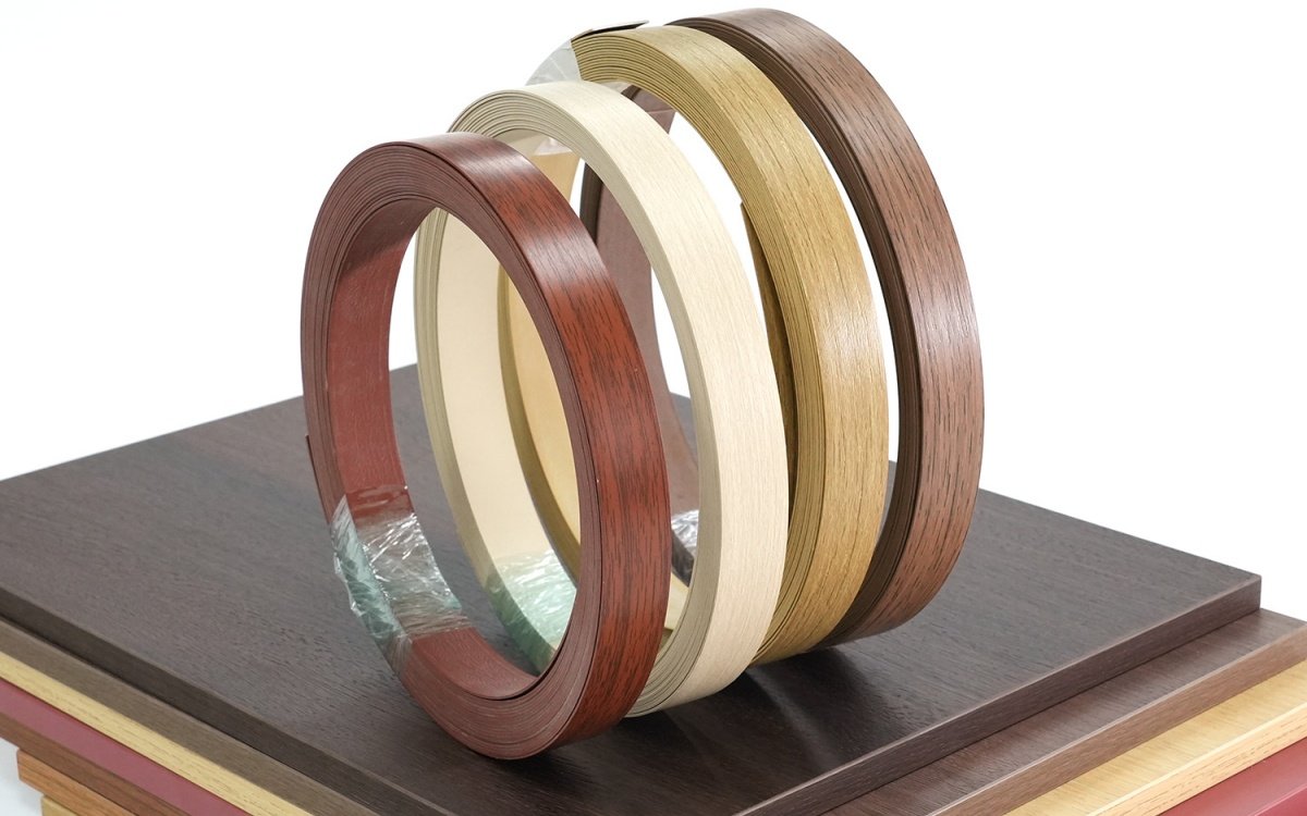 Multi-layer printed PVC edge banding color matching